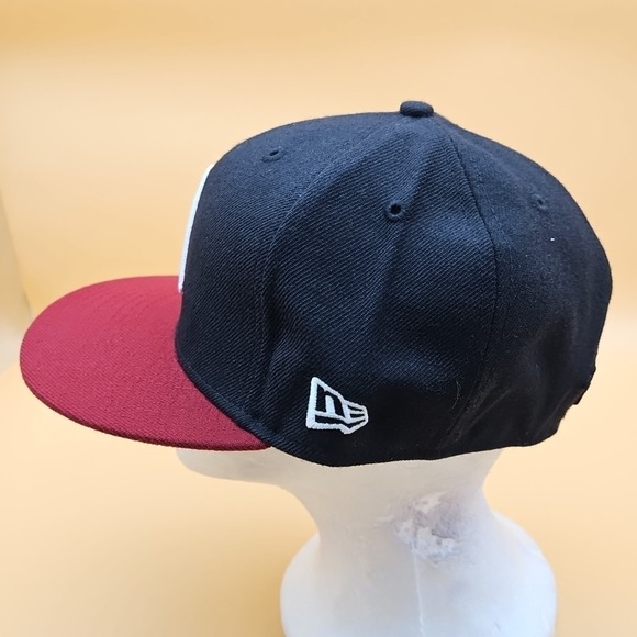 Arkansas Razorbacks Hat Cap New Era Fitted Size 7 1/4 Throwback A Logo NCAA SEC - Picture 4 of 10